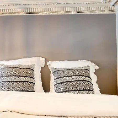 Historic Building - Ideal Retreat Appartement